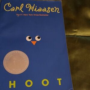 Hoot by Carl Hiaasen Hardcover Book